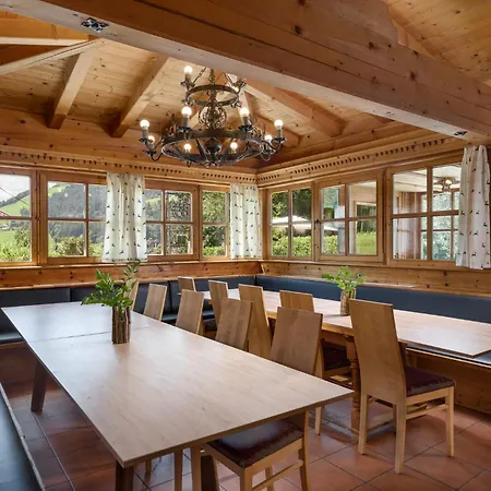 Gruppenhaus Weinberghof Mit Kino, & Terrasse * Kirchberg in Tirol